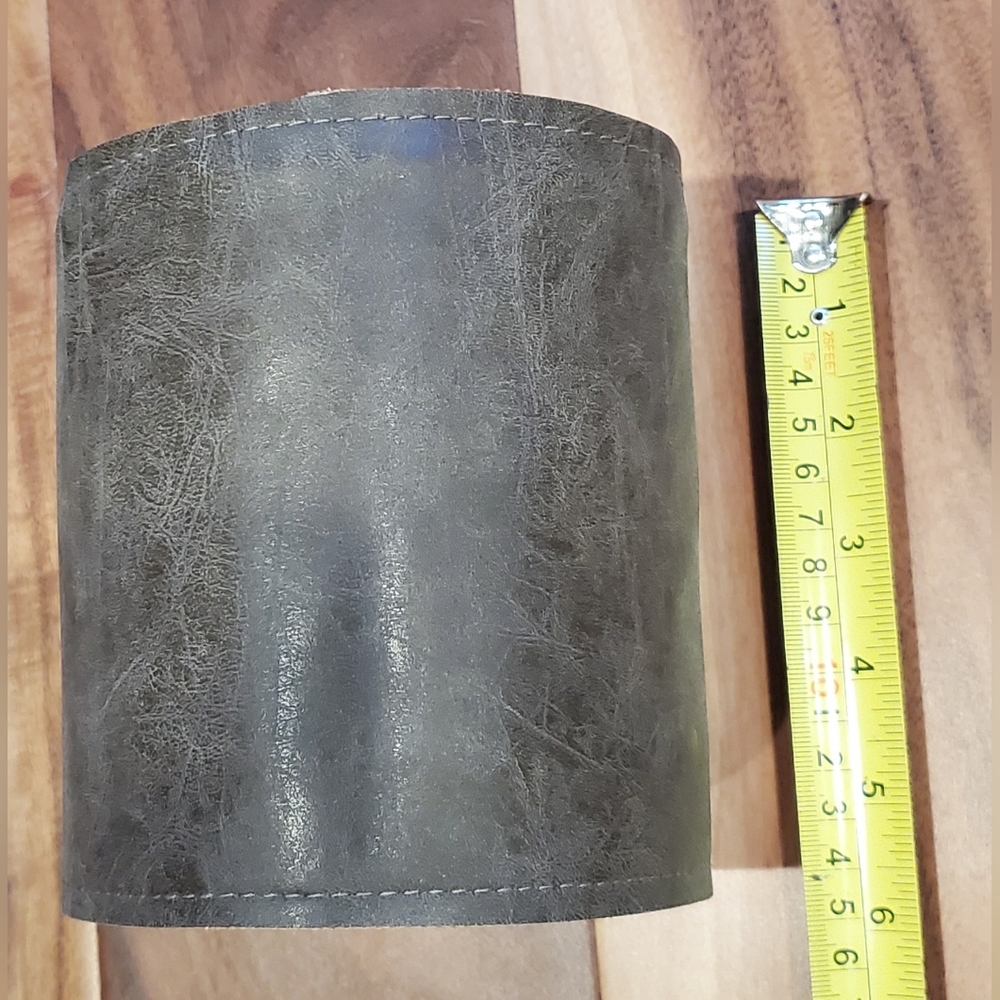 Set of 2 Hobby Lobby Leather-look Planters - Picture 4 of 5